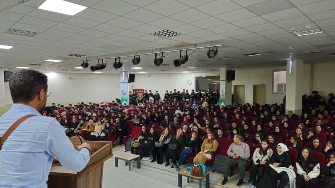 Kariyer Günleri Kapsamında Uz. Dr. Rıdvan Güneş'i Misafir Ettik